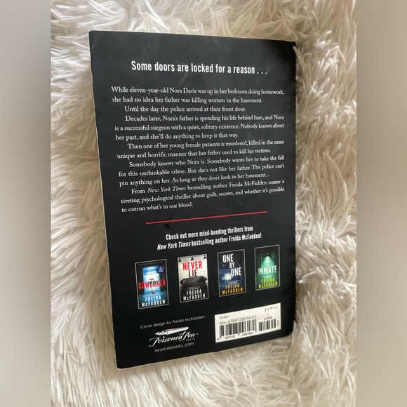 Paperback book - Picture 2 of 2